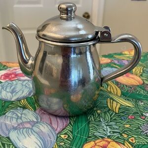Polar Vintage Stainless Steel Silver Teapot